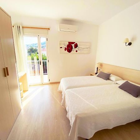 Habitaciones Camping Ferrer Peñíscola Eksteriør billede