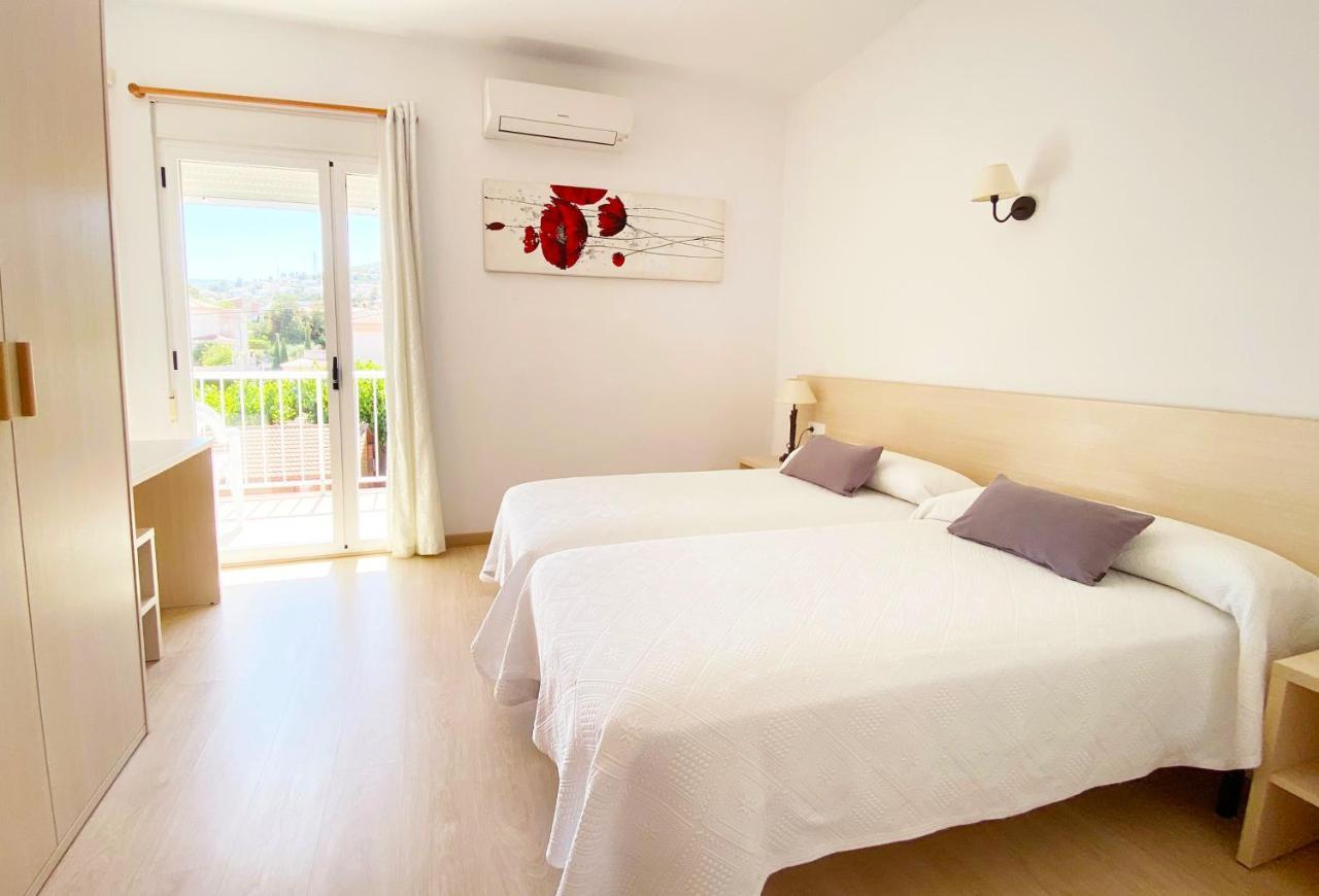 Habitaciones Camping Ferrer Peñíscola Eksteriør billede