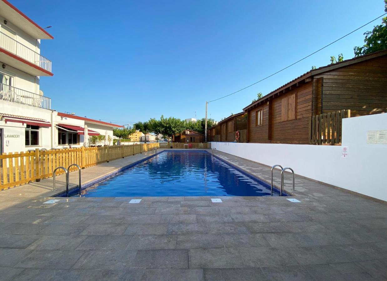 Habitaciones Camping Ferrer Peñíscola Eksteriør billede
